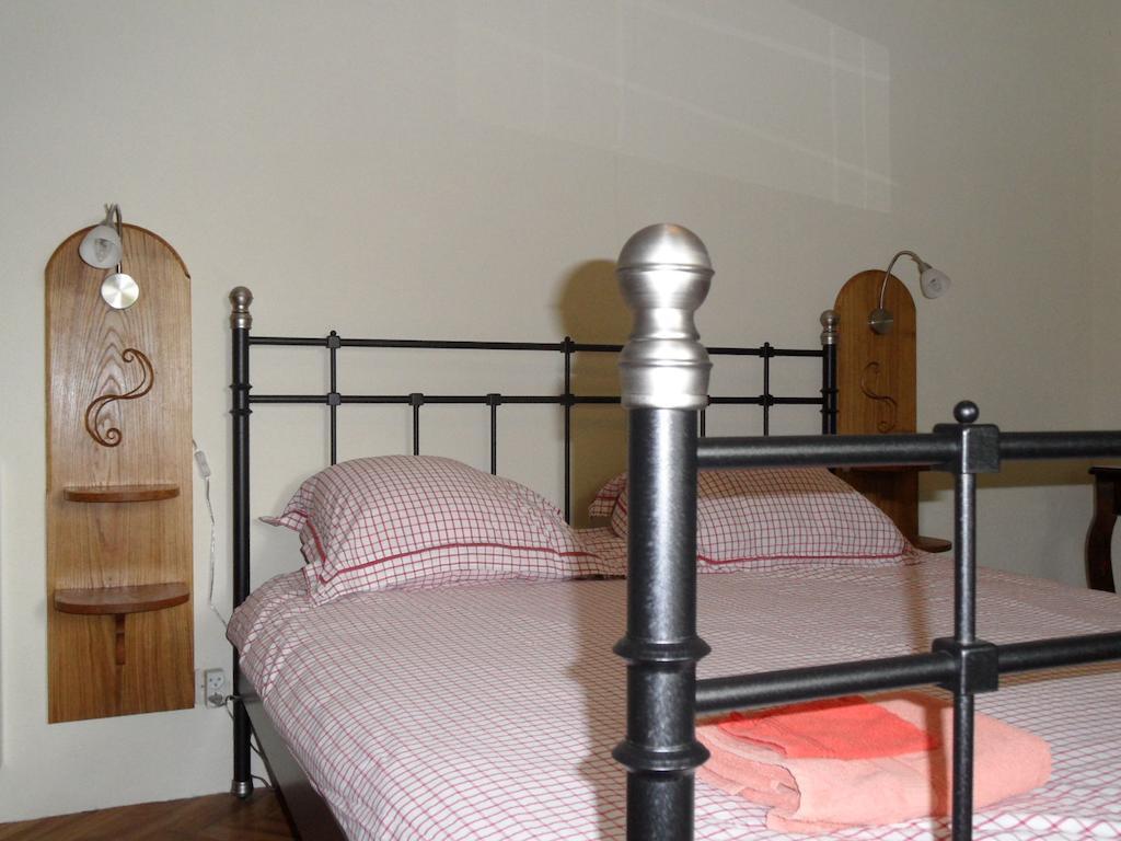 Chambres D'Hotes Domaine Du Bourg Gannay-sur-Loire Rum bild
